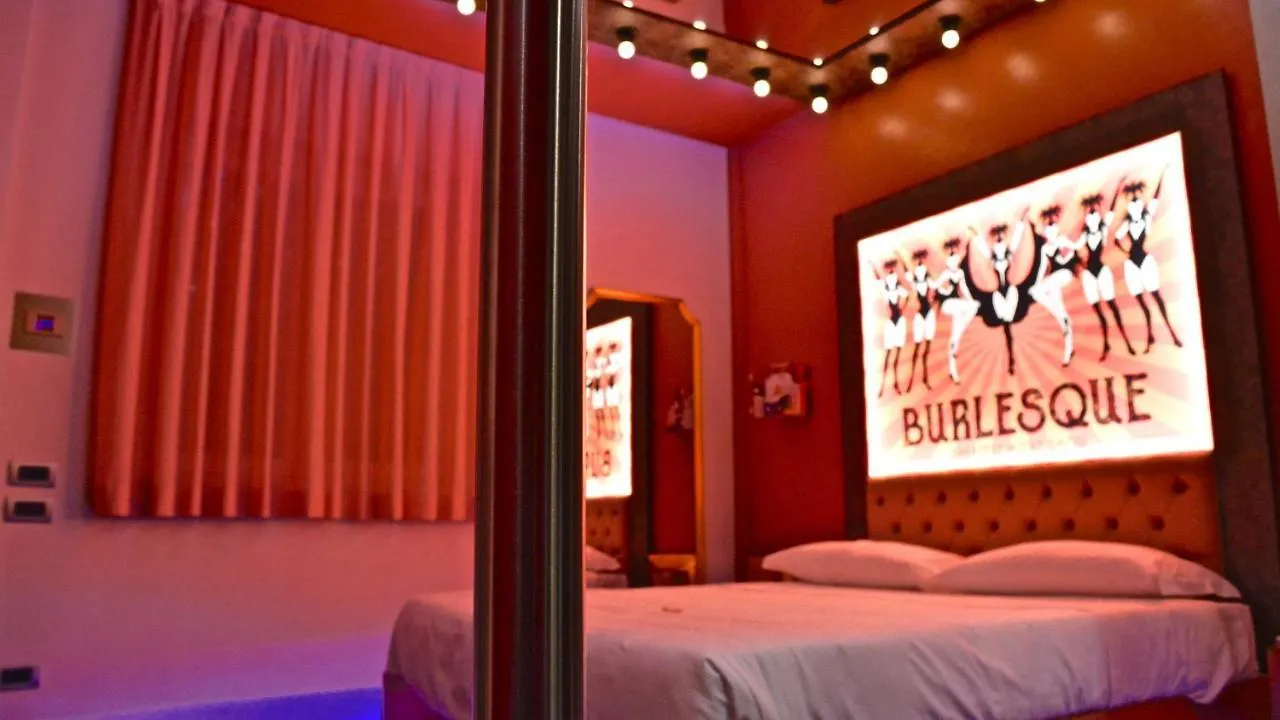 C Rooms - Love Motel Monza Cinisello Balsamo