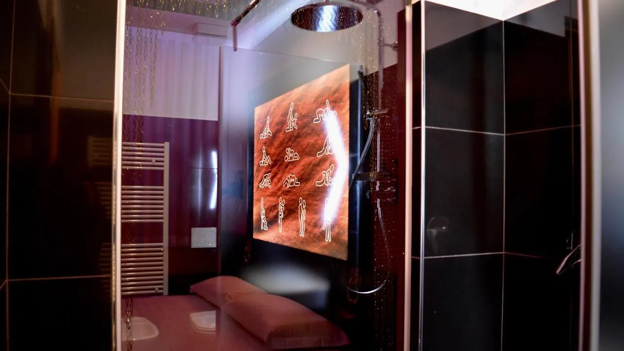 C Rooms - Love Motel Monza Cinisello Balsamo